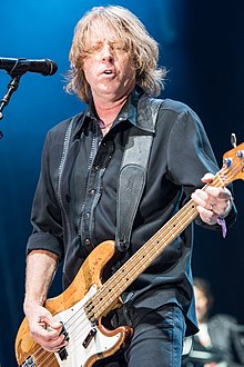 220px-2016_lieder_am_see_-_foreigner_-_jeff_pilson_-_by_2eight_-_8sc2570